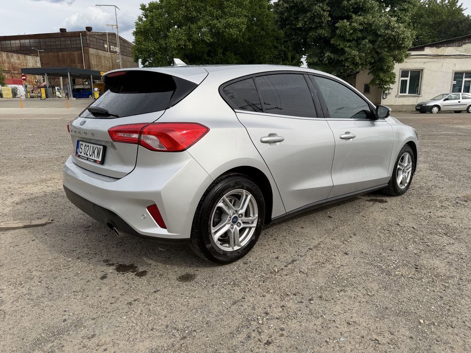 FORD Focus 2020 — imagine 3