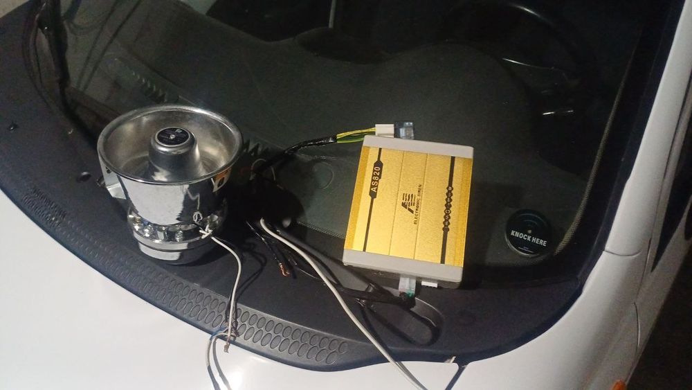 Sirena sotiladi pawti yengi 450 min azgina keliwadigan joyi bor