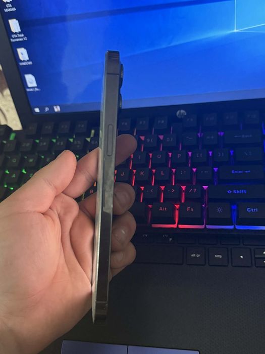 Vand sau schimb iphone 12 pro max 256gb