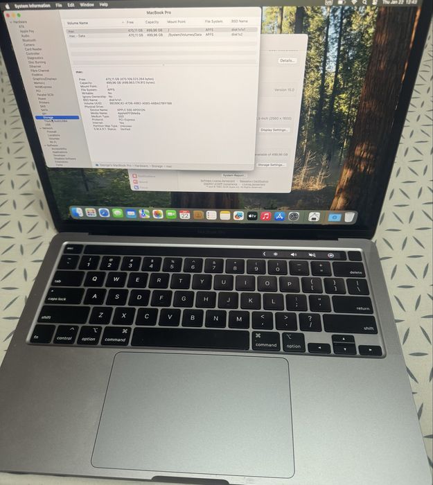 Macbook Pro 13 2020 16Gb Ram Quad core 500GB SSD