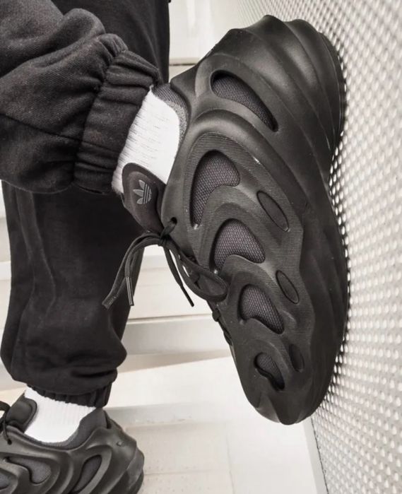 Adidasi Adidas AdiFomQ, black carbon .