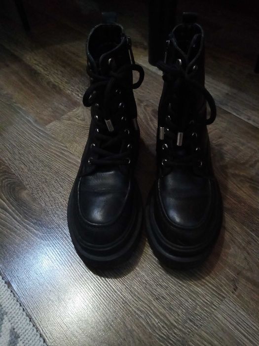 Кожени кубинки Tucino shoes Milano  36 номер