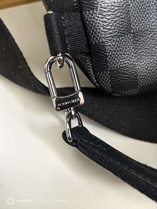 Louis Vuitton Мъжка Чанта