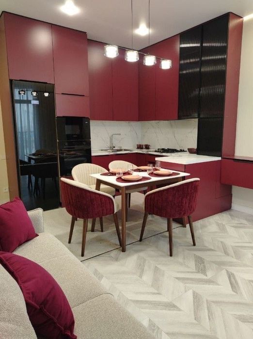 Срочна Продается квартира НГР ЖОМИЙ