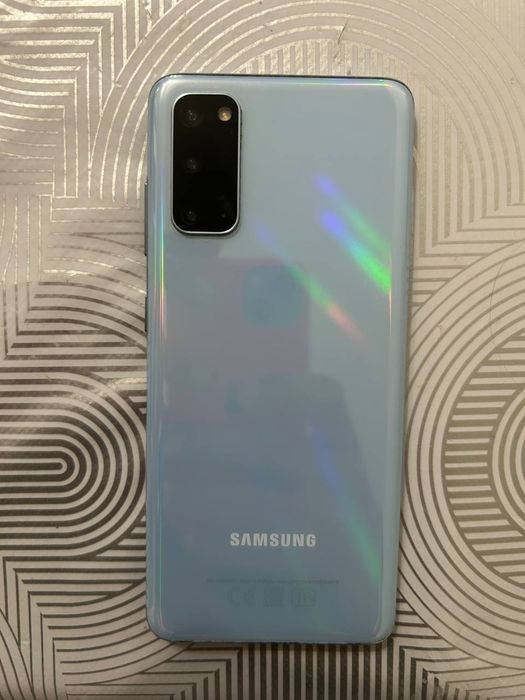 Samsung S20 128/8 Gb