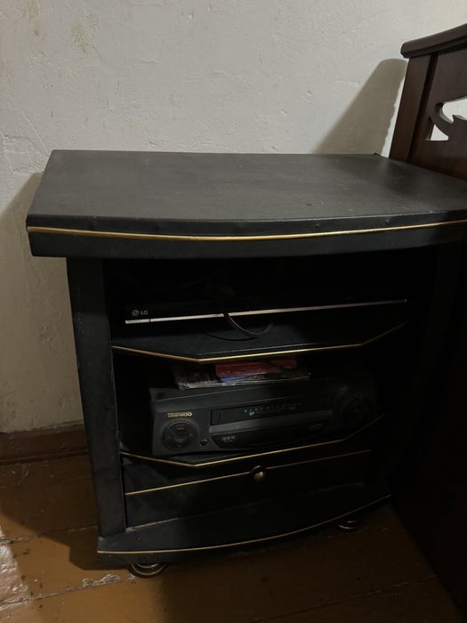 Тумба для телевизора