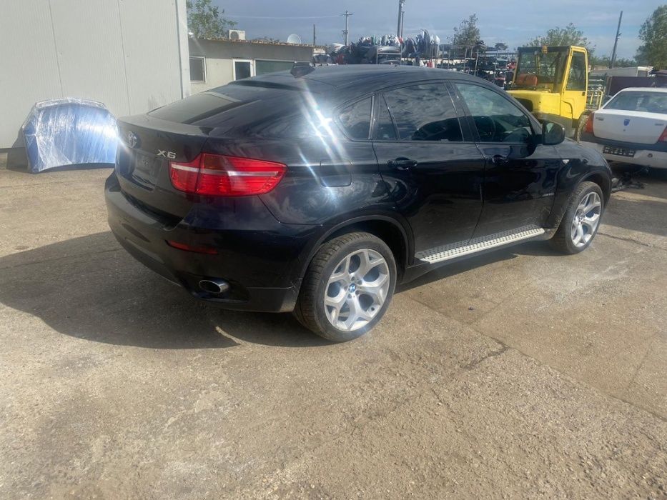 Dezmembram BMW X6 E71 3.0 d -2013/ E71 xDrive 50 i / 4.4 benzina-2012