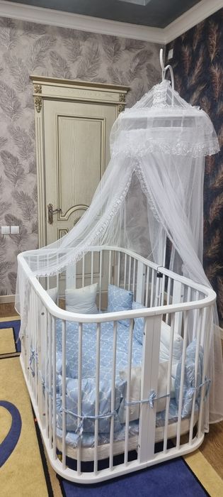 Детский кровать (можно трансформировать)