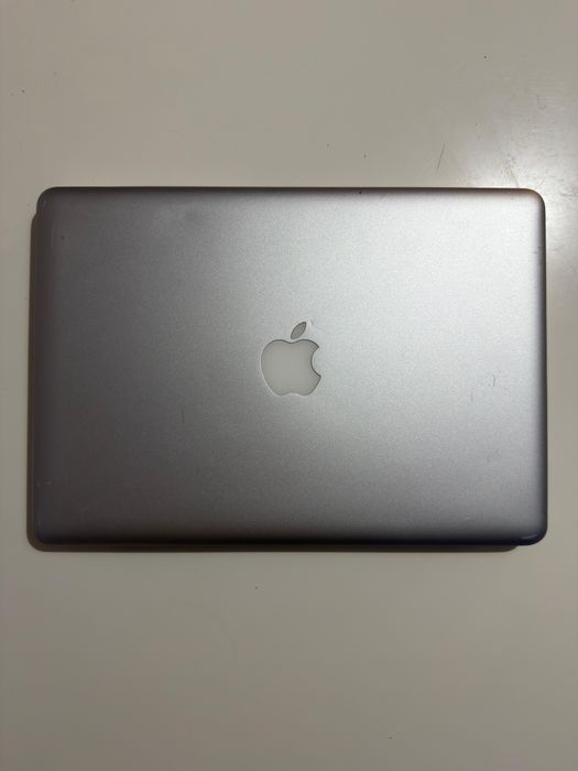 MacBook Pro 13 2012 16GB RAM 750 GB Dual Boot macOS + Windows 10