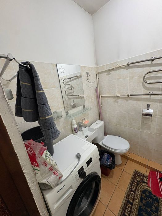 Сергели 2 хонали уй квартирага куйилади оила учун