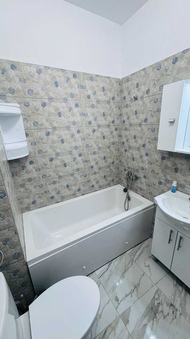 Particular, închiriez garsonieră – Militari Residence, Str. Apeductului nr 101.