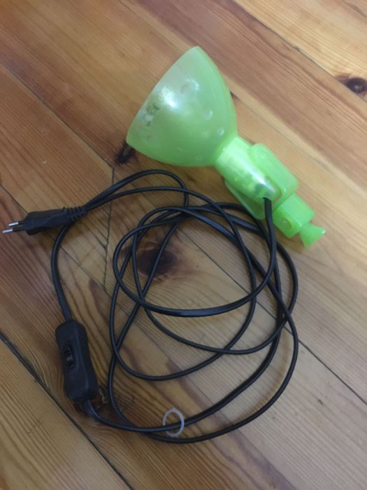 Мощён  модел 25 Ватова LED крушка, Настолна нощна лампа