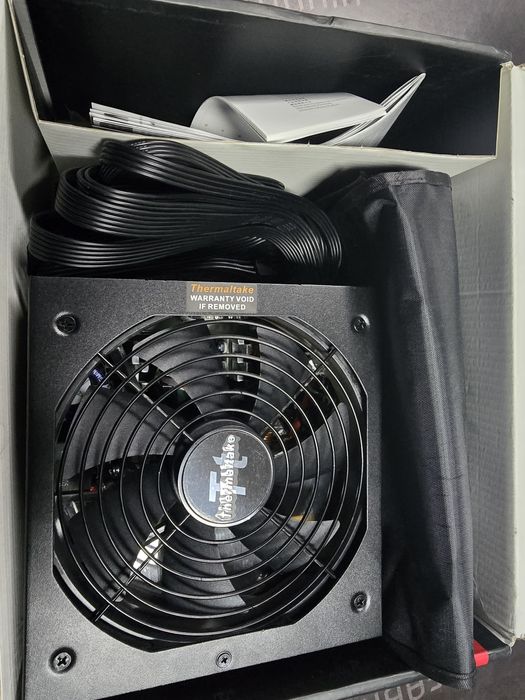 Sursa calculator thermatake 730w noua