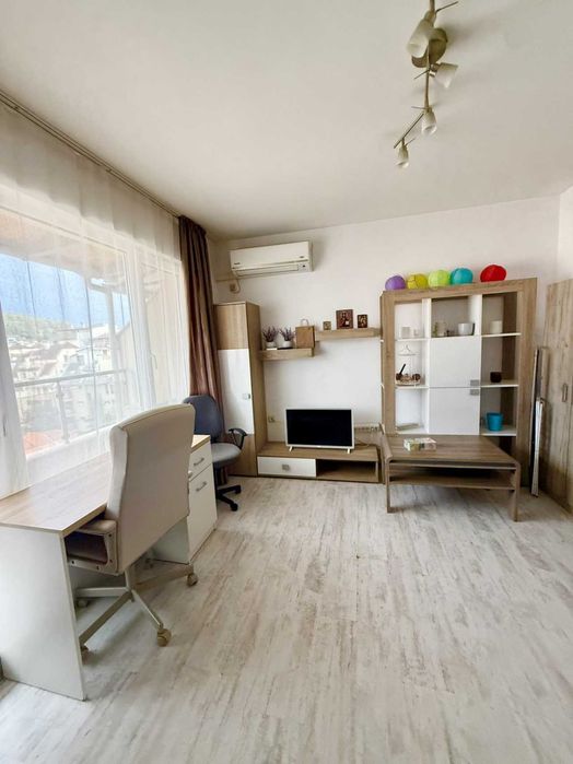 Дава се под наем Двустаен апартамент в Пловдив, Мараша - 60 кв.м за 438.6 € - Снимка #2