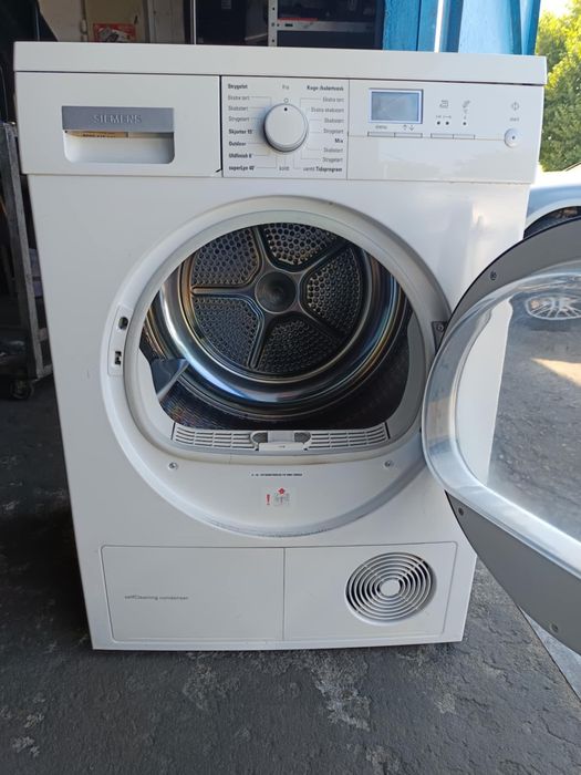 Сушилня Siemens WT46W570DN