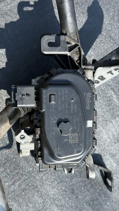 EGR / AGR - Клапан / Peugeot 308 T9 / 1.6 BlueHdi / 120 к.с. / Пежо Т9