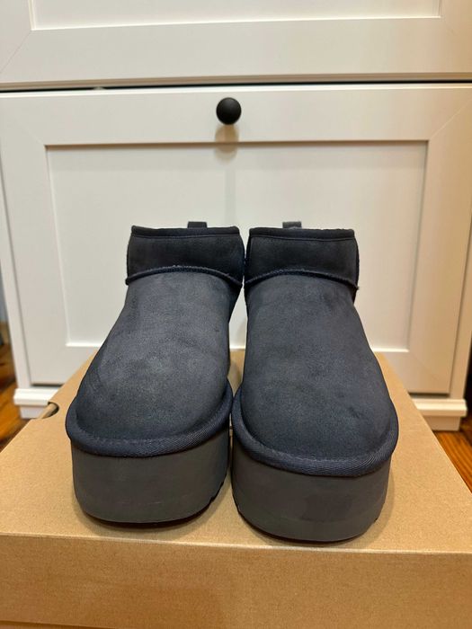 UGG Classic Ultra Mini Platform - велурени зимни боти