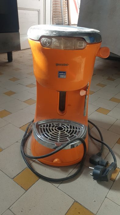 Espressor guzzini defect pt piese