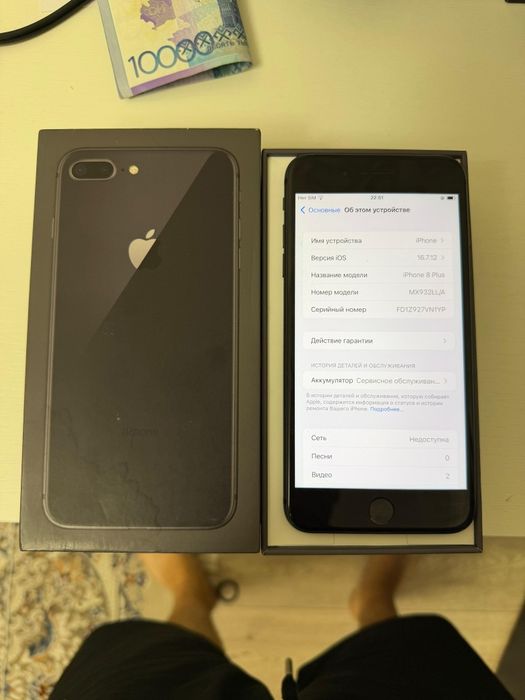 срочно продаю Айфон 8+ 128gb 76%!black