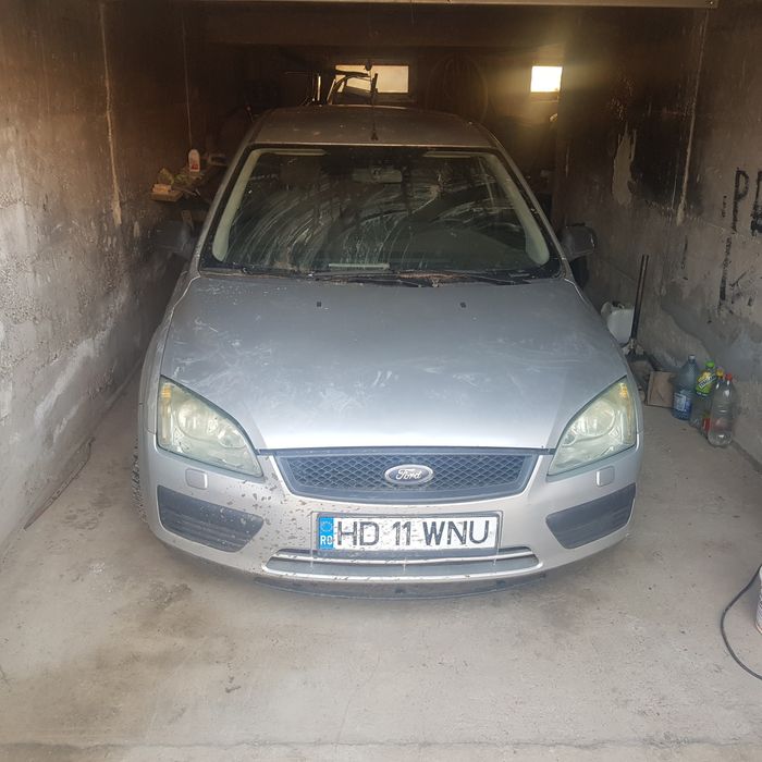 Vând  ford focus  1.6 hdi 110cp