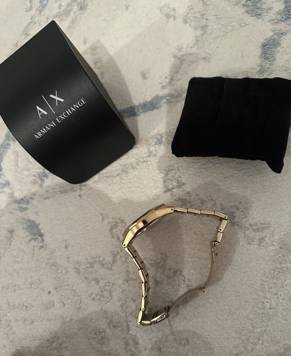 Продам наручные часы Armani Exchange