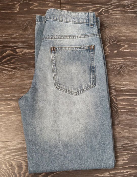Новые джинсы Bershka