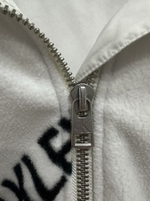 Оригинален полар Calvin Klein Jeans