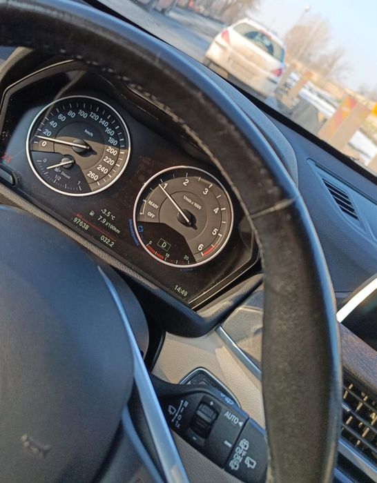 BMW X1 F48 2.0d Xdrive XLine 2018 Distronic camera full led lane assis