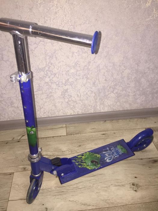 Продам детский самокат