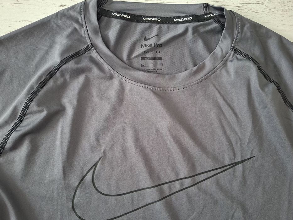 Nike Pro-Ориг. Тениска Нова!!!