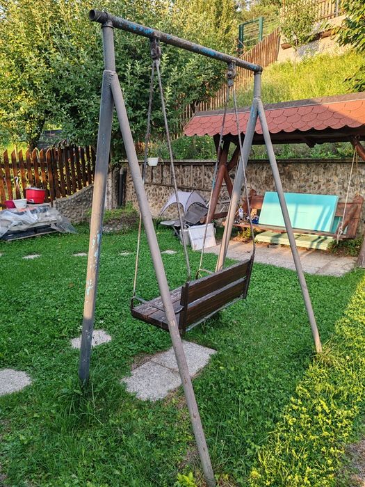 Leagan gradina balansoar