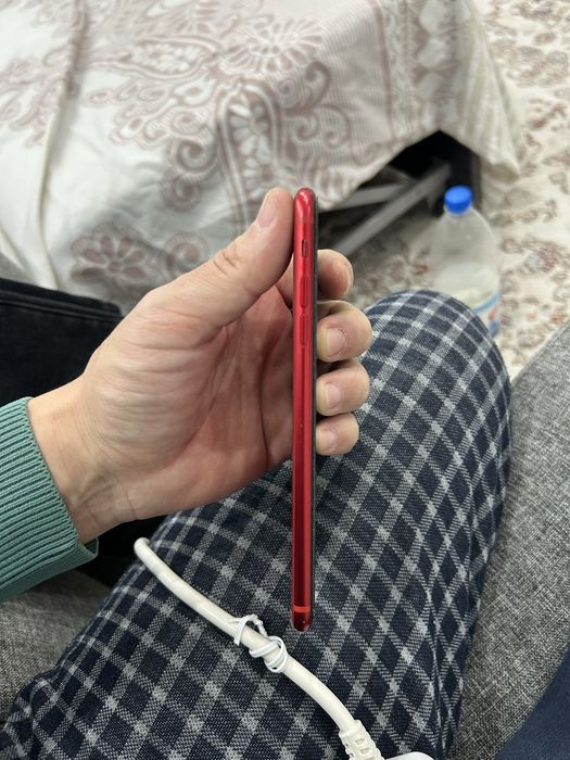 iPhone 8 plus в отл.сост