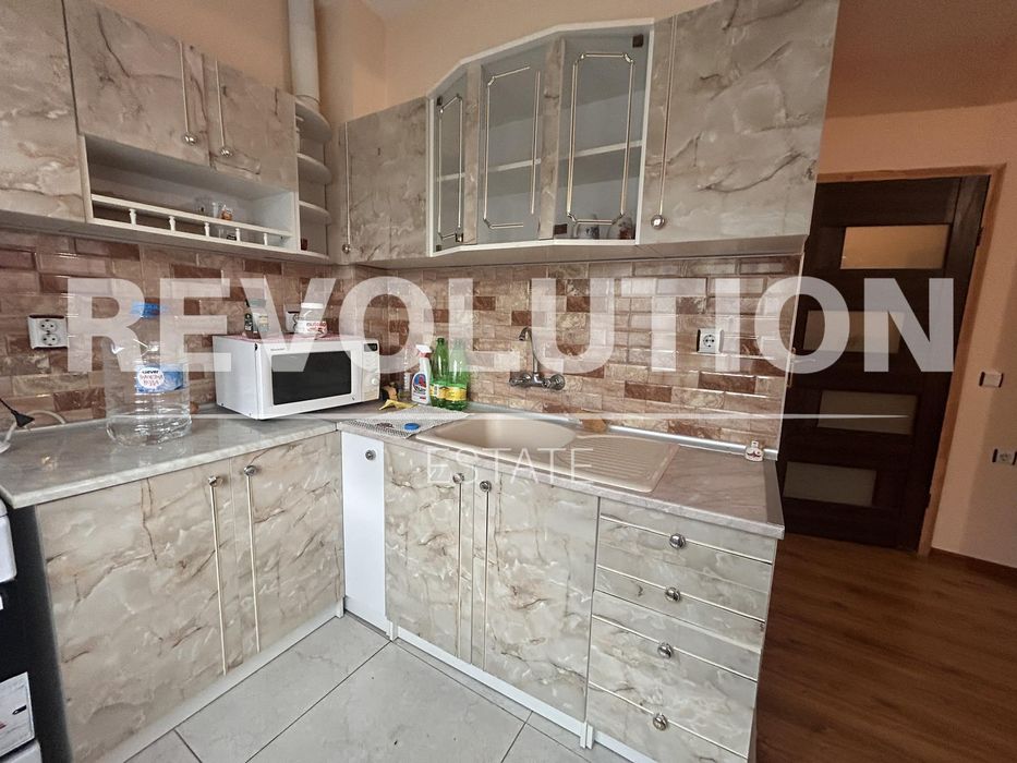 Дава се под наем Двустаен апартамент в Варна, м-т Сотира - 57 кв.м за 450 € - Снимка #3