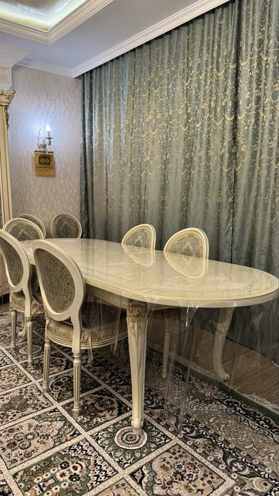 Продам стол со стульями