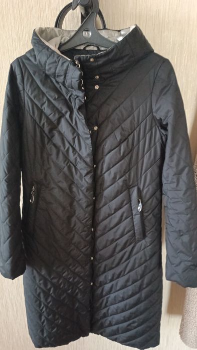 Продаю верхнюю одежду