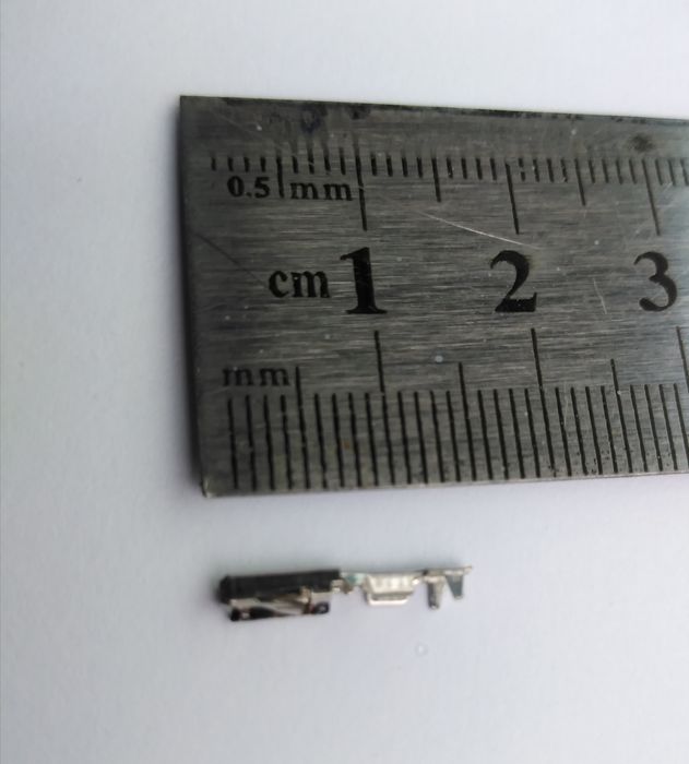 Коннектор квадратного сечения.