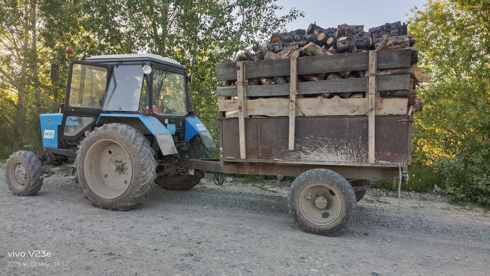Продам дрова чурками и долгатём .