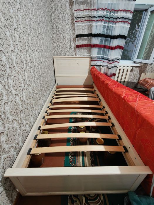 Продаётся кровать срочно