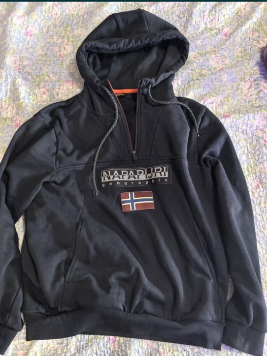 napapijri суичър