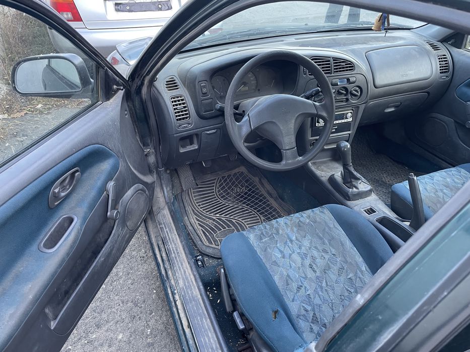 Митсубиши Колт 1.3 75кс 1996 На Части