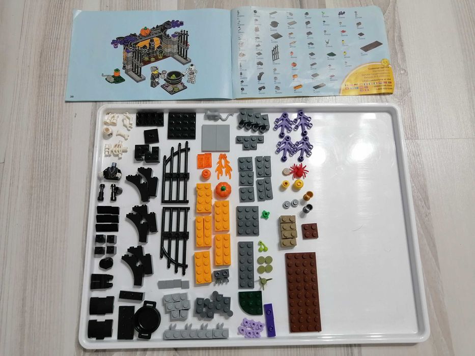 LEGO Seasonal, Halloween Haunt, 40260