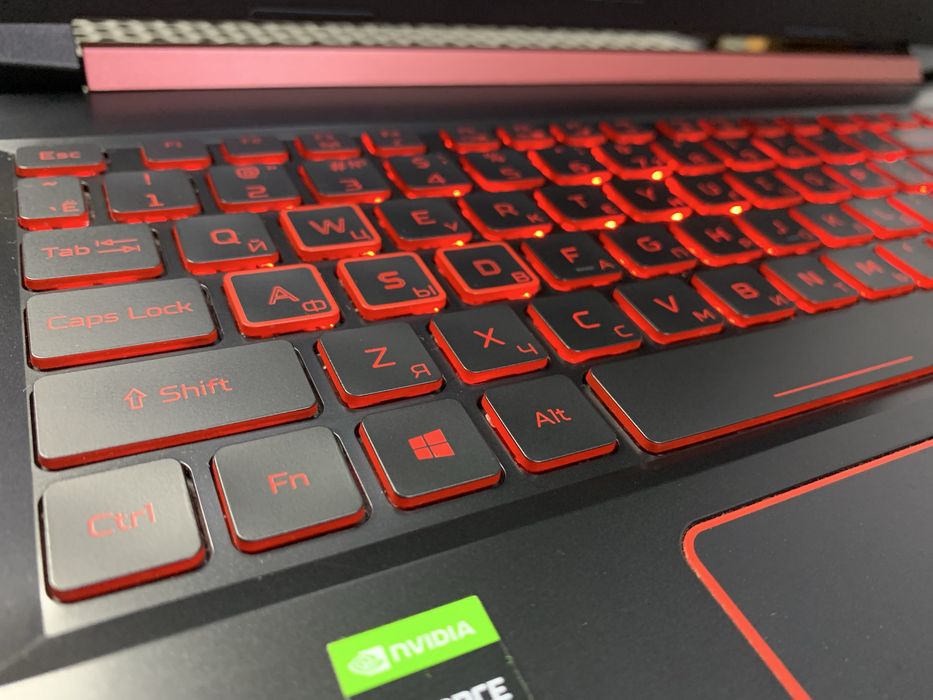 Игровой ноутбук Acer Nitro 5.