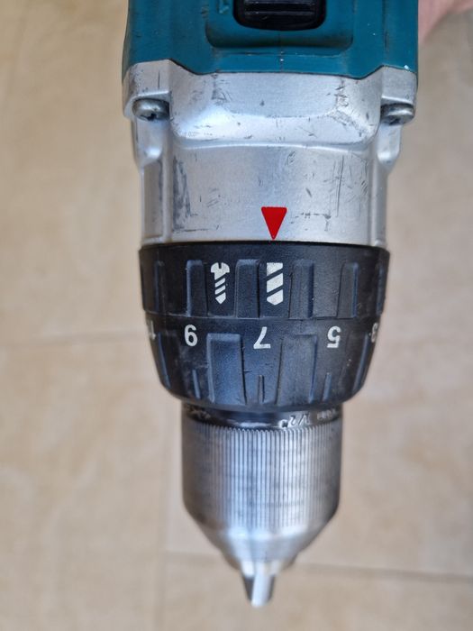 Makita  DDF 481 - masina de gaurit si insurubat