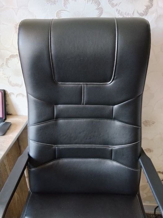 Продам кресло офисное
