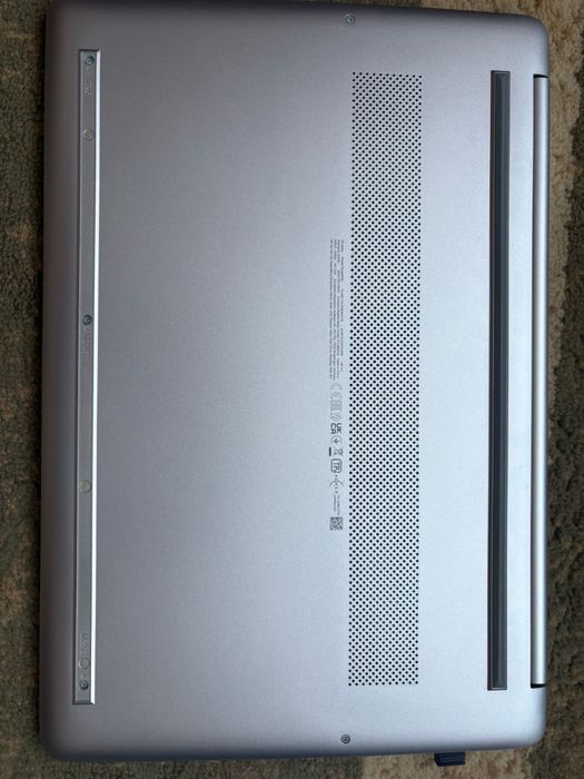 Продам ноутбук HP 15s