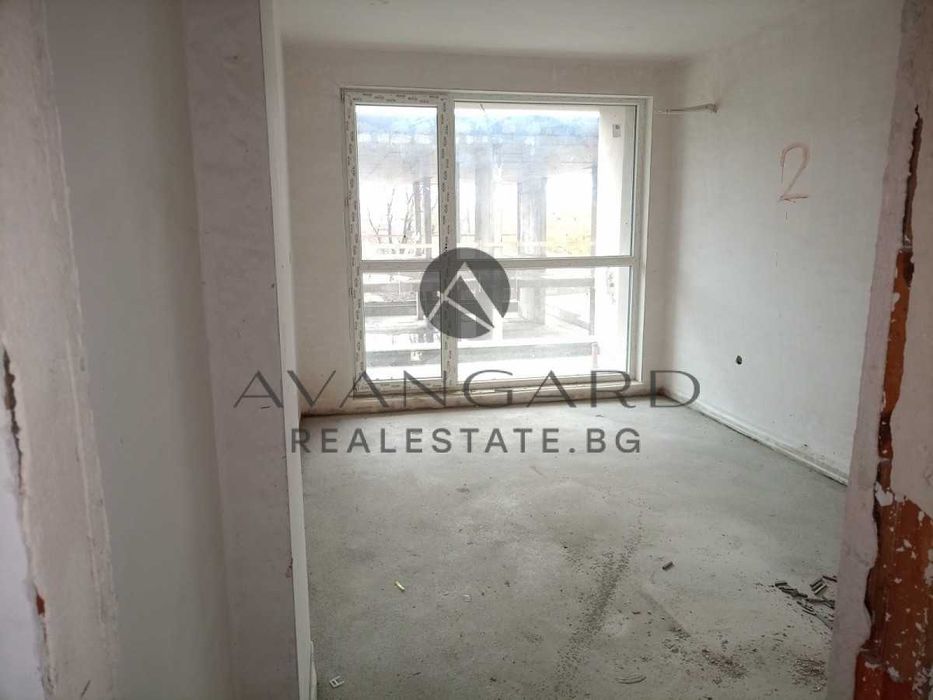 Продава се Двустаен апартамент в Пловдив, Кючук Париж - 80 кв.м за 733 €/кв.м - Снимка #2