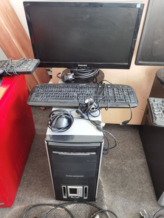 LOT 4 CALCULATOARE VECHI. Calculator PC de colectie!