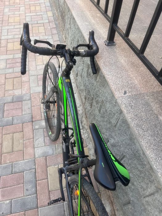 Продаю велосипед Giant AnyRoad 2 2018