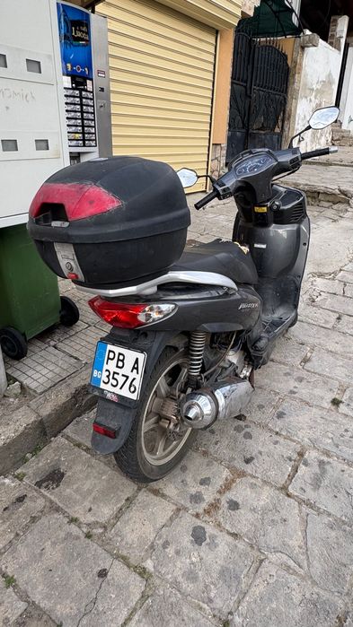 продавам мотор piaggio
