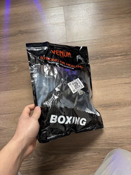 Новые перчаткиии